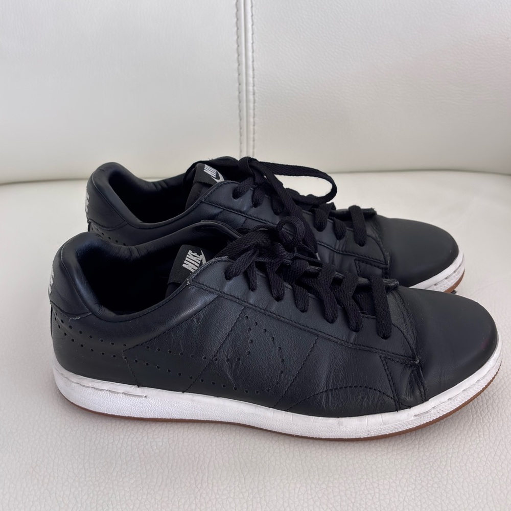 Nike Tennis Classic Ultra Leather Black & White Gum 7.5M - Picture 3 of 6